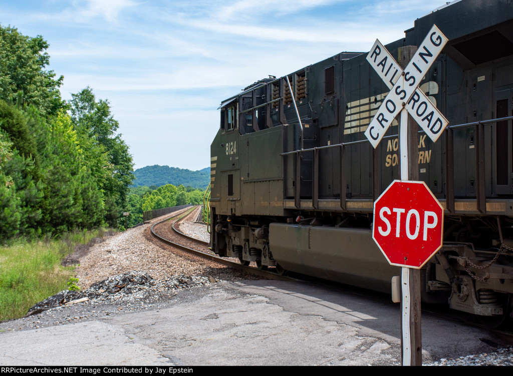 Approaching the Tensesee River